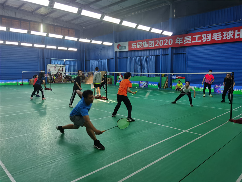 三對三趣味羽毛球比賽